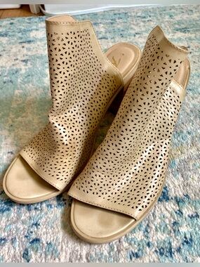 Rebels Beige Leather Geometric Perforated Laser Cut Mule Slide Sandals